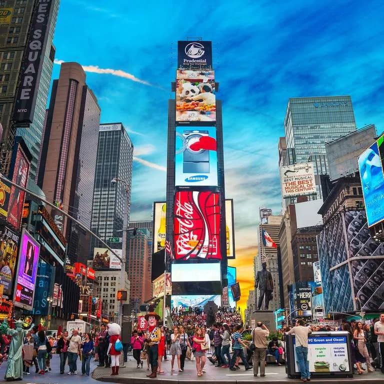 Vuelos directos ida y vuelta a Nueva York desde Barcelona por 331€ en septiembre