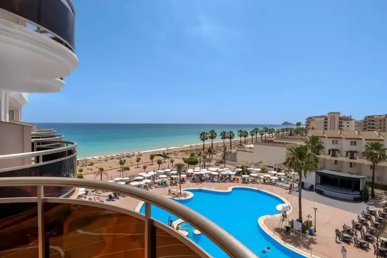 ZT Hotel & Spa Peñíscola Plaza Suites 4* con Spa y Desayuno desde 64€ (Mayo)