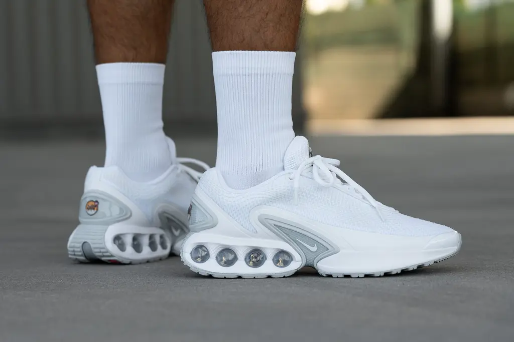 Zapatillas Nike Air Max DN: Varios Colores y Tallas Disponibles