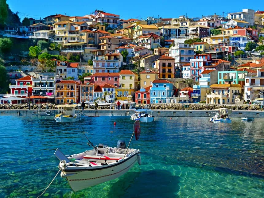 Grecia: Vuelos + Hotel 4 días en Corfú desde 106€ (Junio, salida Barcelona)