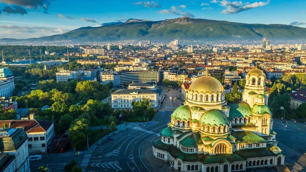 Vuelos directos ida y vuelta a Bulgaria desde Barcelona por 18€ (junio)