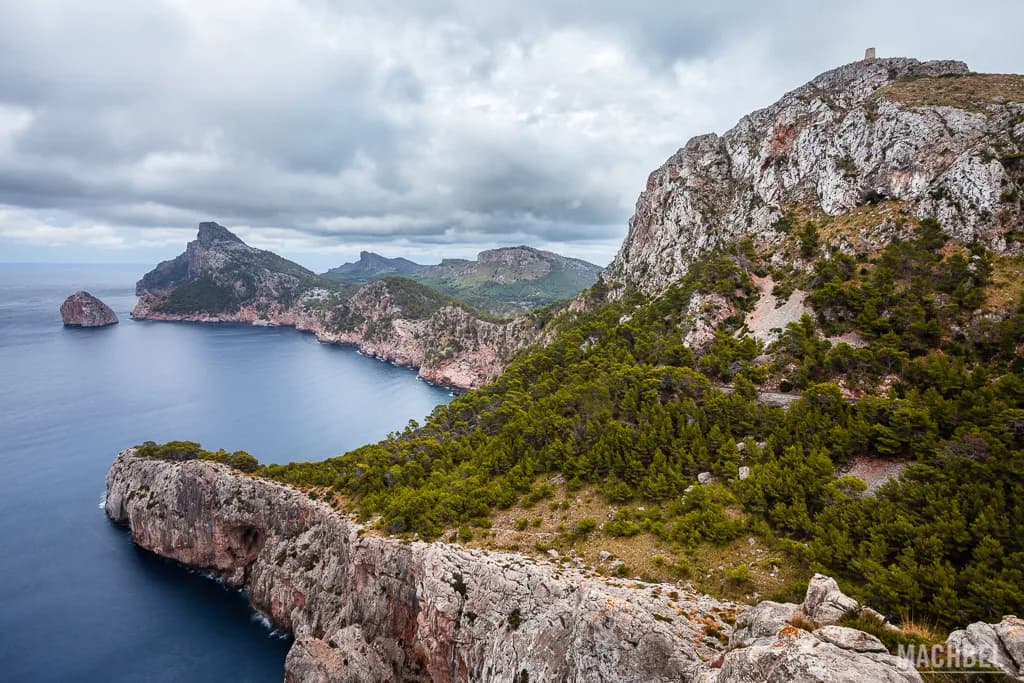 Escapada 4 Días Solo Adultos en Mallorca con Vuelos Incluidos