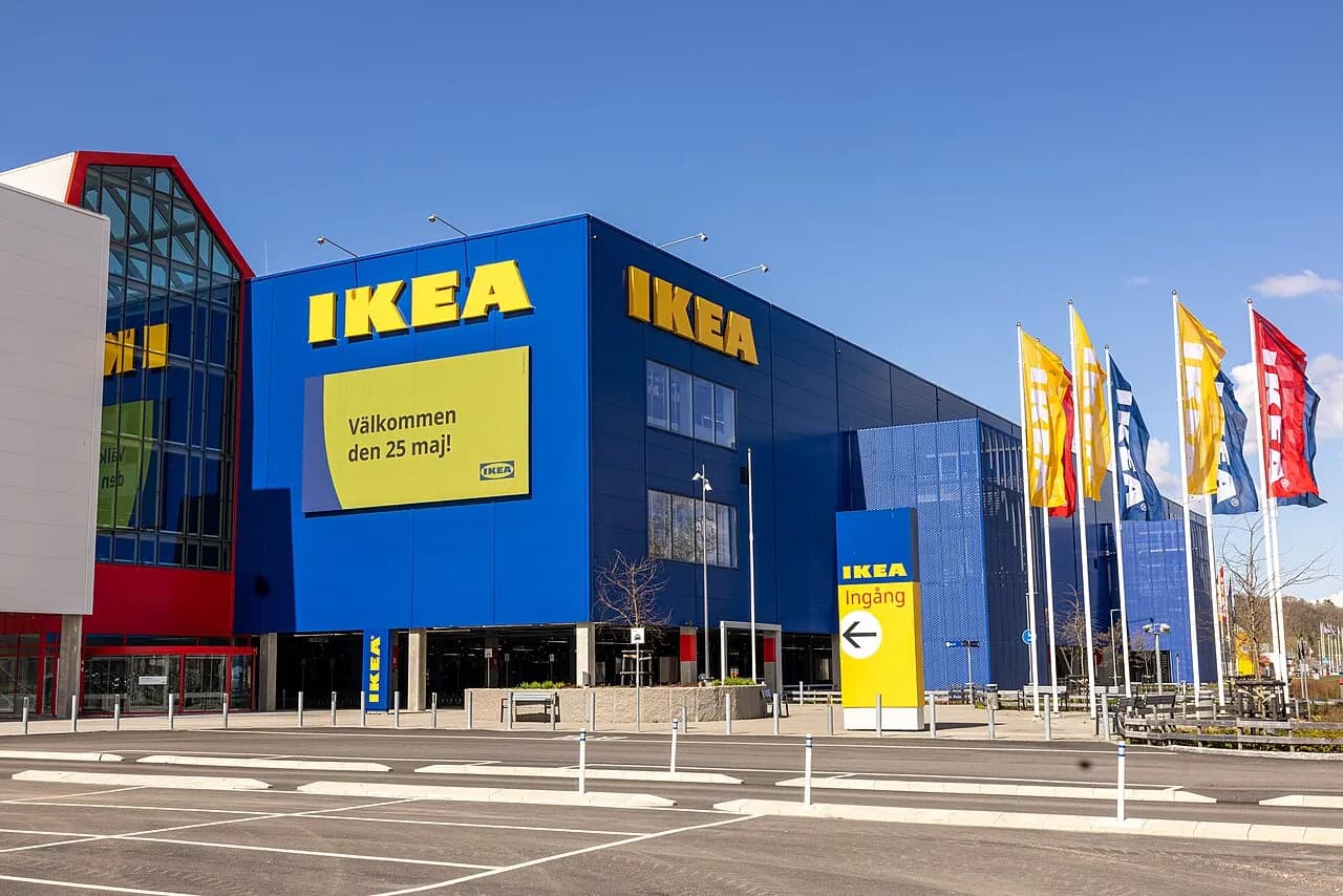 IKEA: Menú Infantil Gratis y Peluche (1€) los días 6, 7, 13 y 14 de Junio
