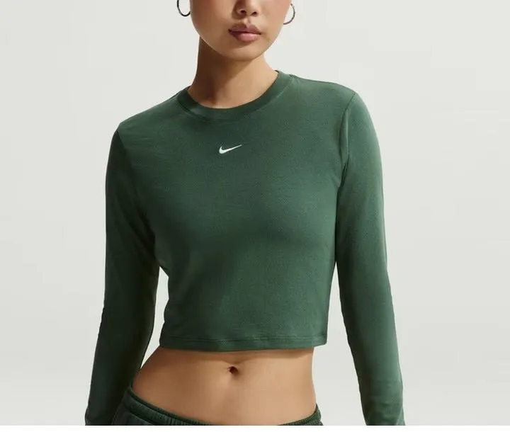 Camiseta Nike Chill Knit Manga Larga Mujer Verde/Blanco