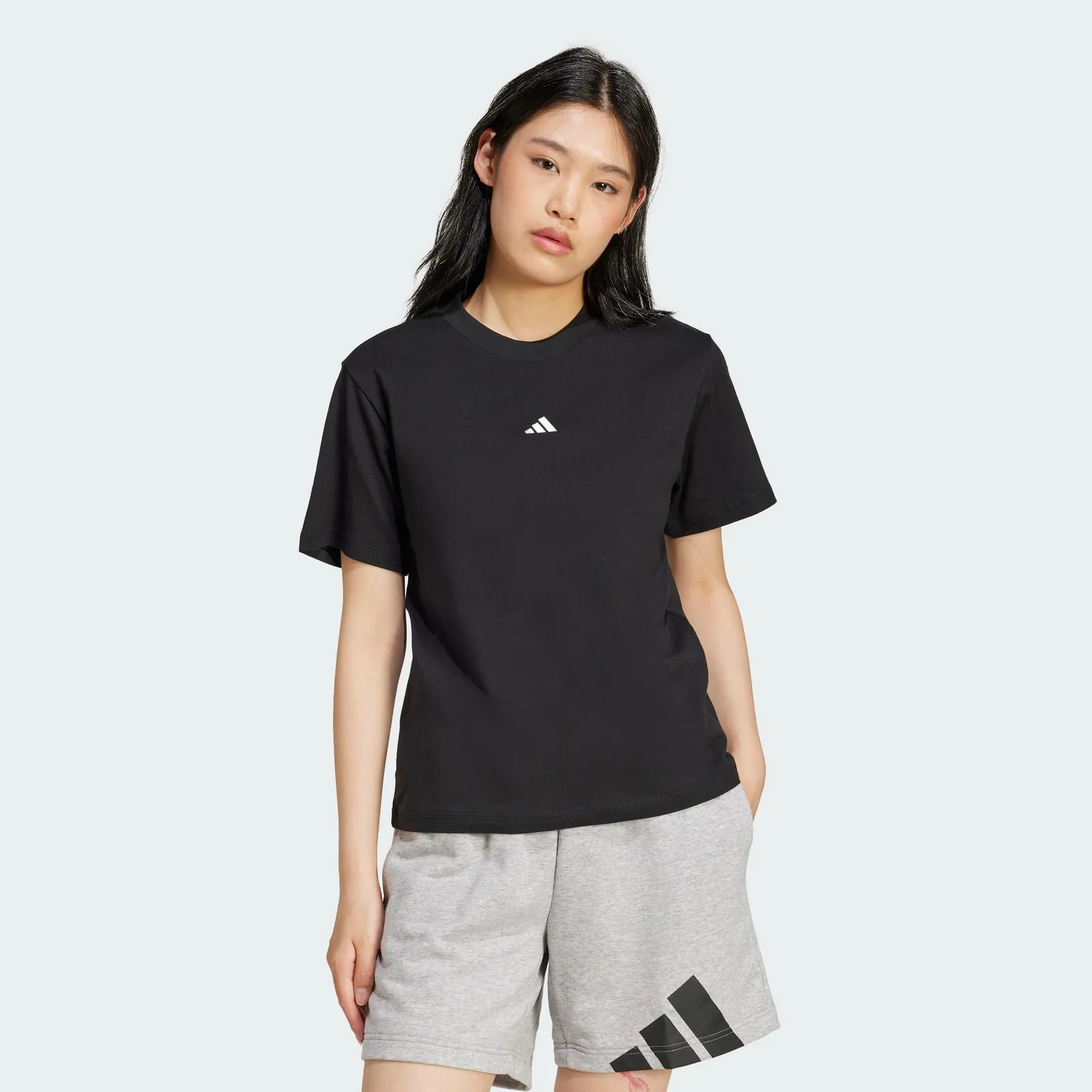 Camiseta Adidas Essentials Small Logo Mujer Algodón