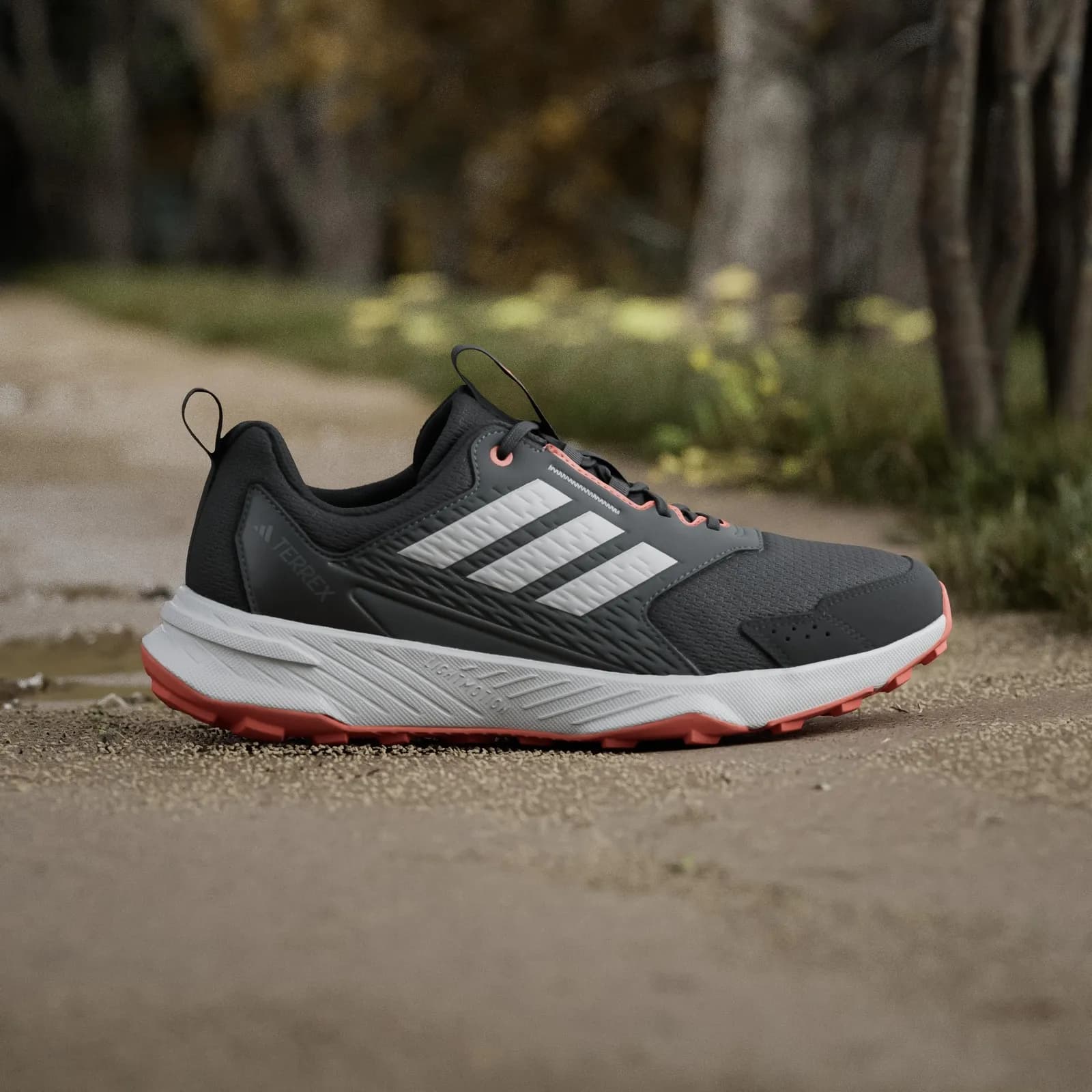 Zapatillas de trail running adidas Terrex Tracefinder 2 para hombre (varias tallas)